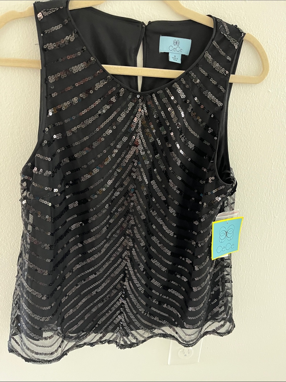 NWT rich black CeCe tank top all-over sequins lined Medium